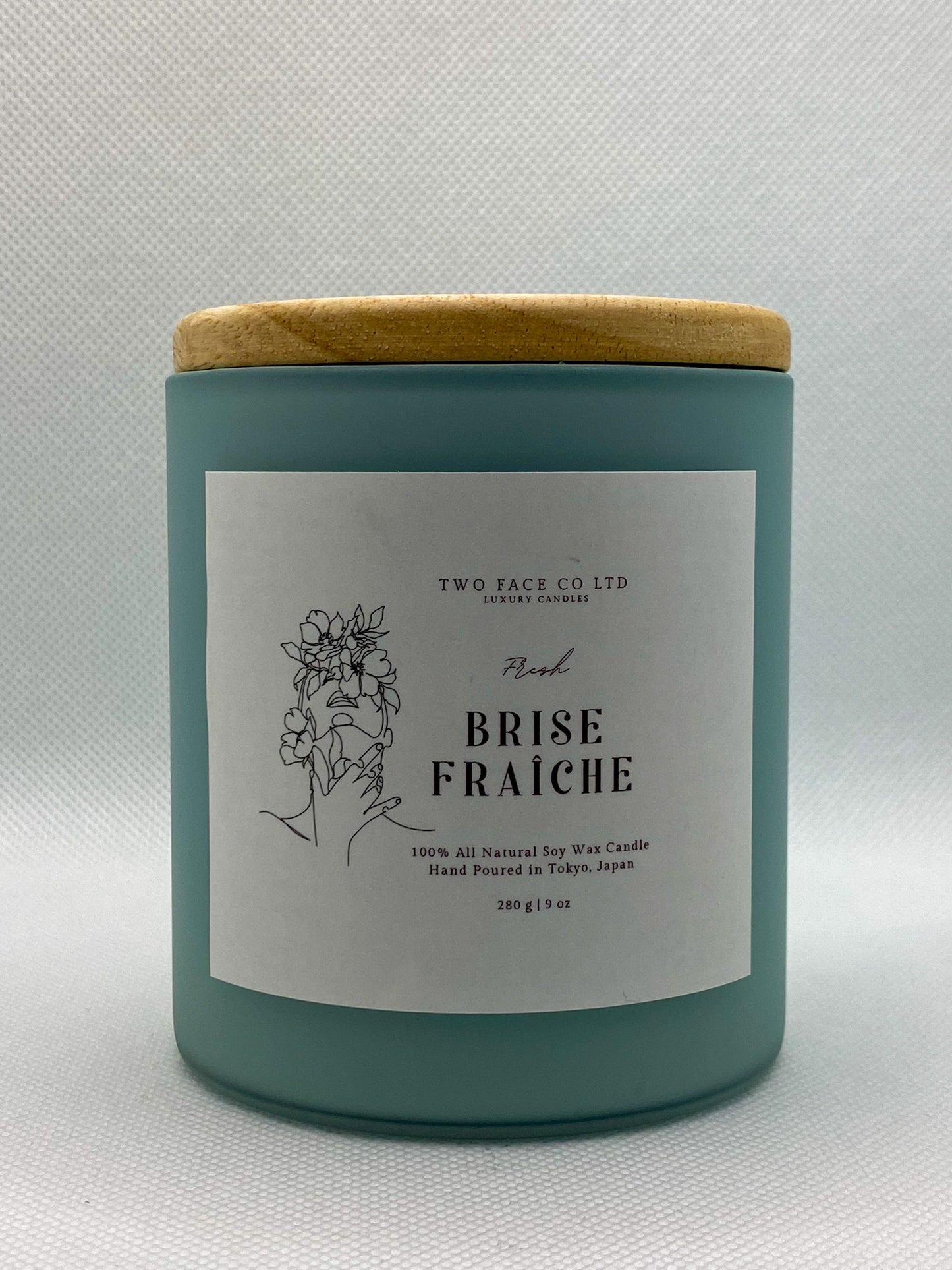 Fresh breeze candle, hand made candle, mint green, with lid